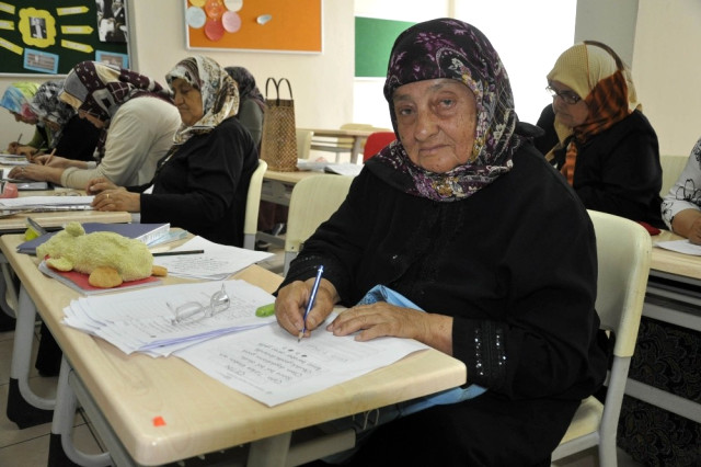 Şengül Nine Çocukluk Hayalini Gerçekleştirdi