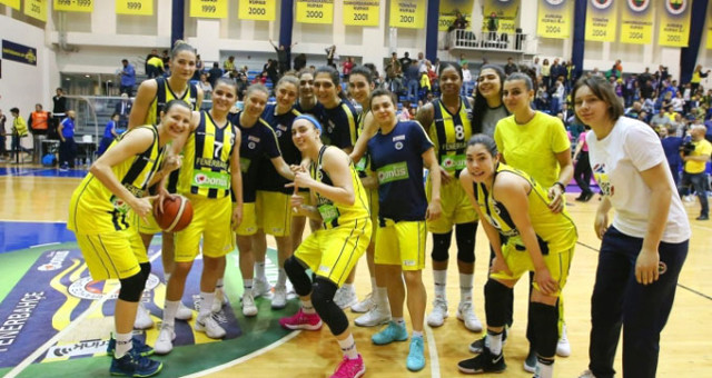 Fenerbahçe, Hatay BŞB’yi Geçerek Finale Yükseldi