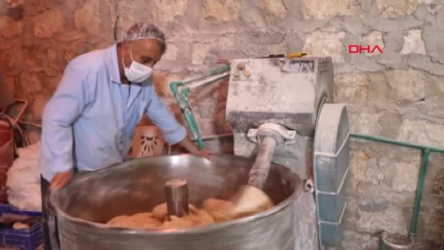 Sarmada’ya 35 Bin Ekmek Kapasiteli Fırın Açıldı