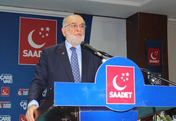 Karamollaoğlu, Hatay’da Partisinin İl Kongresine Katıldı