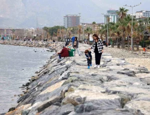 İskenderun’da depremzedelerin yeni yıl temennisi