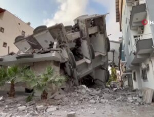 Yürekleri ağza getiren 5 katlı binanın yıkımı tamamlandı