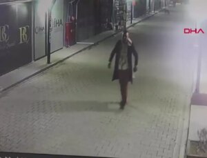 Hatay’da Kedilere Hücum: Kuşkulu Poliste Aranıyor