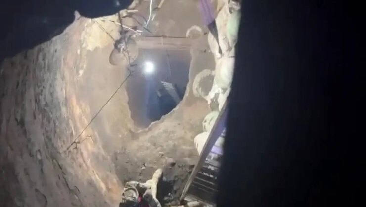 Define hevesiyle 40 metrelik kuyuyu konutunun bahçesine 2 yılda kazdı