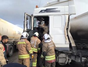 Dörtyol’da tırla çarpışan tankerin şoförü yaralandı