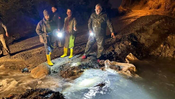 Hatay’da toprak kayması