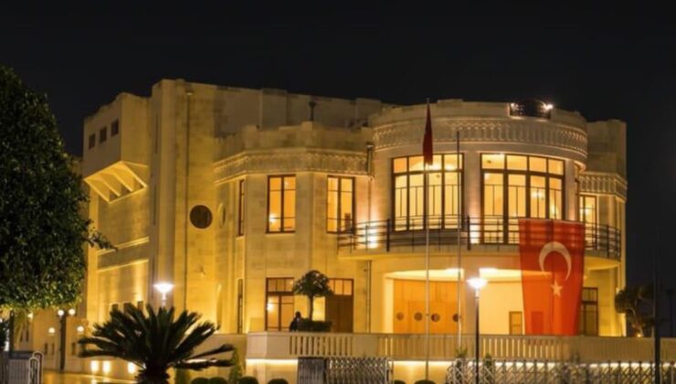 Tarihi Hatay Devleti Meclis Binası sanatla yine hayat buluyor