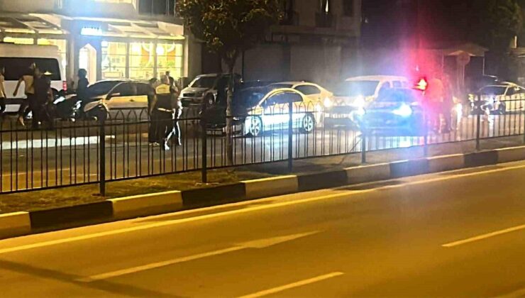 Arabayla çarpışan motosikletin 18 yaşındaki şoförü hayatını kaybetti