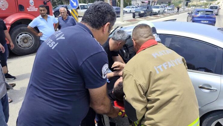 Defne’de kamyonla çarpışan arabanın şoförü yaralandı