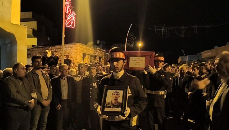 Hatay’da kazada hayatını kaybeden kontratlı er Siirt’te son seyahatine uğurlandı