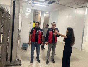 Hatay’da evcil hayvan yaş mama üretim tesisinde kontrol gerçekleştirildi