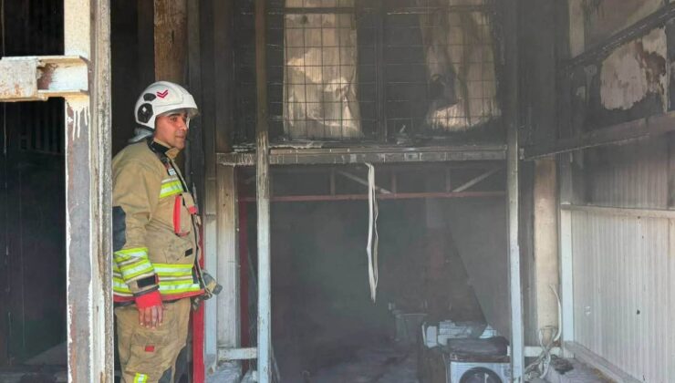 Hatay’da Beyaz Eşya Deposunda Yangın