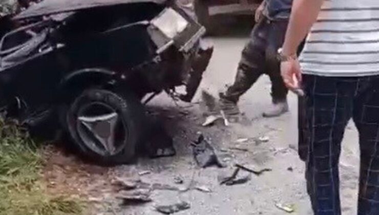 Yayla yolunda kamyon-otomobil çarpıştı: 9 yaralı